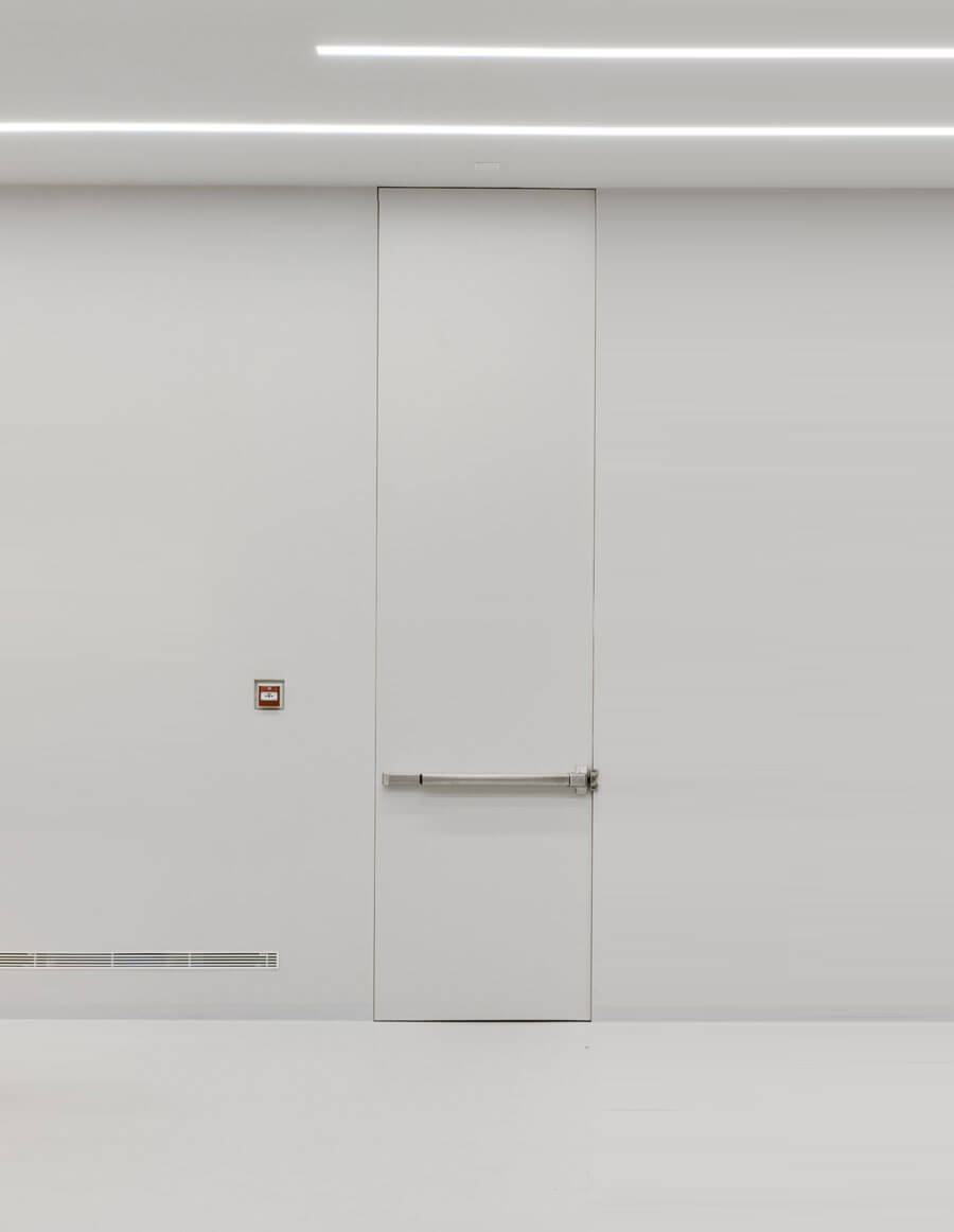 Puerta cortafuegos invisible de marco oculto