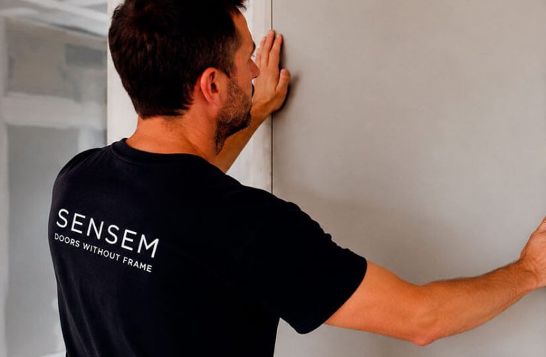 Problemas habituales en puertas enrasadas durante la instalación
